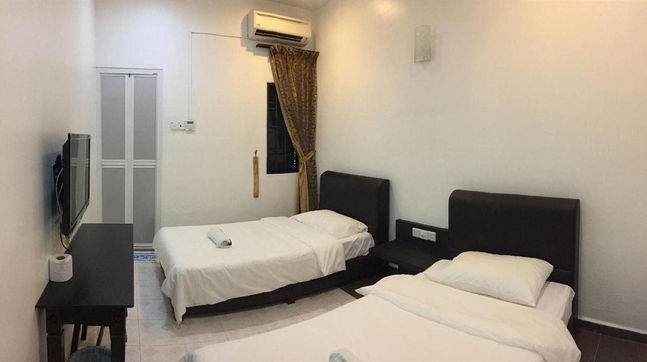 Homestay Muar Exterior foto